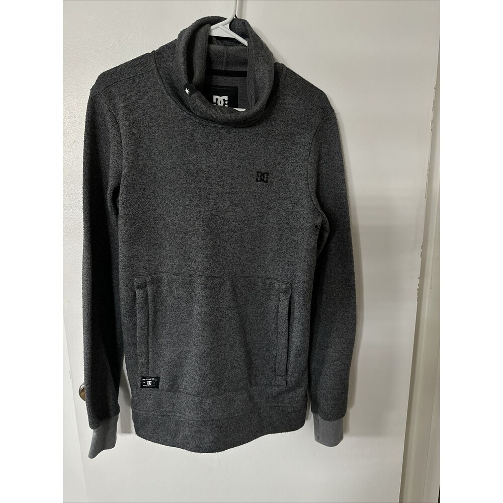 DC Juniors Veneer High Neck Pullover. Size Medium. Heather Gray